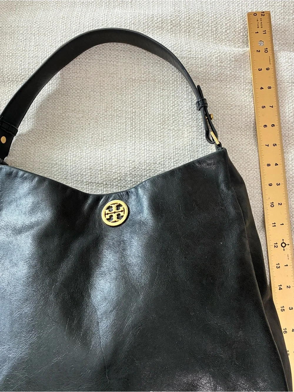 Tory Burch EUC Black Slouchy Leather Hobo Shoulder Bag